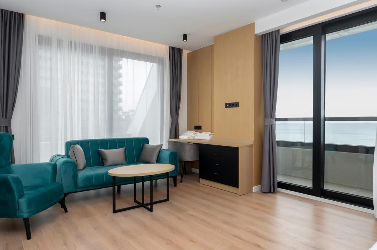 The Grandeur 5* Batumi